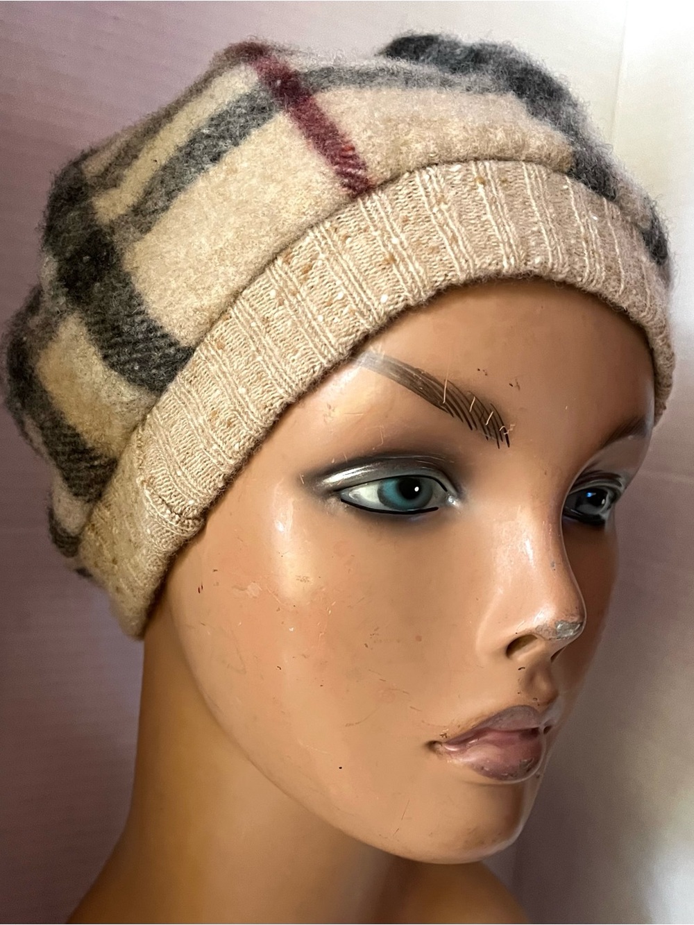 Burberry Wool Pom-Pom Beanie - Picture 4 of 11
